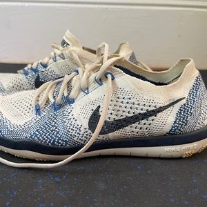 NIKE FREE FOCUS FLYKNIT 2 INDIGO, Size 6.5